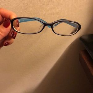 Meet your Posher, Mari